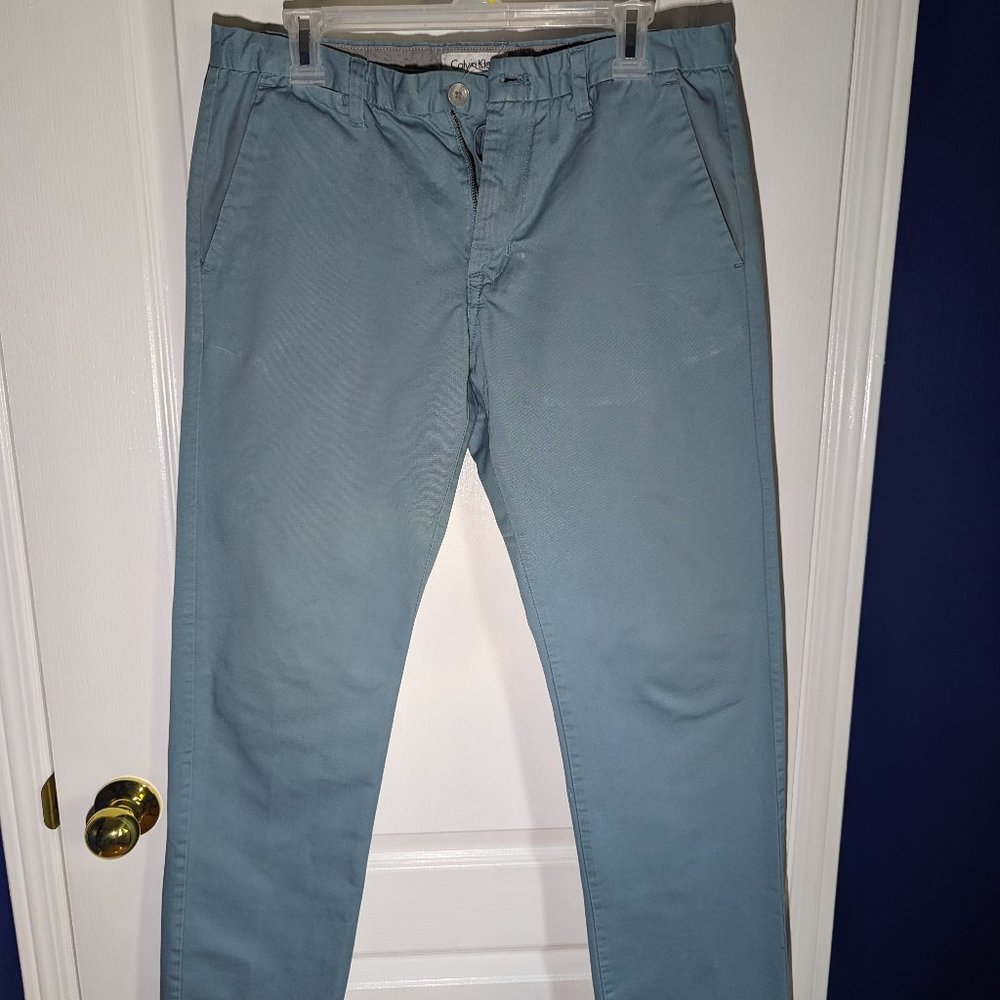 Calvin Klein Aqua Chinos 32x32